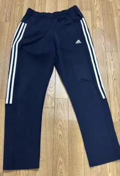 AEROREADYルーズフィットパンツ adidas ジャージパンツ M