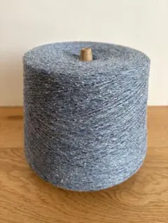 【毛糸】ブルー青色 シルク55%ナイロン30%アンゴラ15% 番手1/14