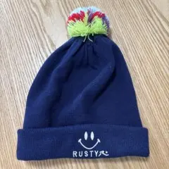 ポンポンニット帽