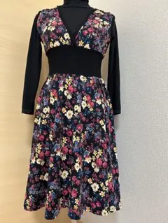 FlFlLLES PARIS花柄ノースリーブワンピース