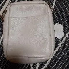 シューラルースマホショルダー美品