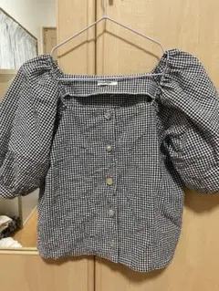 Lutique ギンガムチェック オフショルダーシャツ