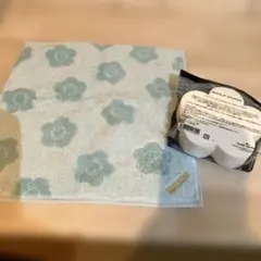 ❤️新品❤️MARY QUANT 花柄タオルハンカチ・メイクアップスポンジセットのサムネイル