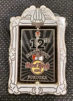 ハードロックカフェ福岡 2周年記念ピン - メルカリ