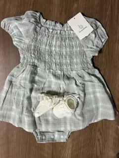 ブランシェス　ワンピース風ベビーロンパース・靴下付き