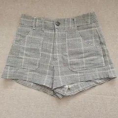 【ZARA 】ハイウエストショートパンツのサムネイル