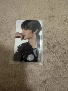 zb1 zerobaseone ゼベワン iconikトレカ ギュビン