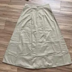 UNIQLO コットンフレアメディスカート