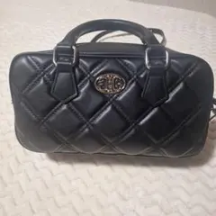 タイムセール⭐ブラック キルティング ハンドバッグ