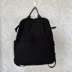 ナイロン製　リュック　ブラック