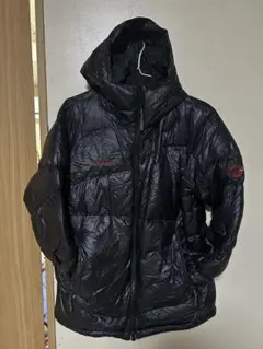 MAMMUT ダウンジャケット 黒　中古良品