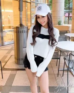 Rady ホワイト ストライプ ニット 長袖