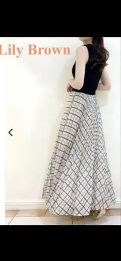 [最終お値下げ]lily brownリリーブラウンシアーチェックニットワンピース