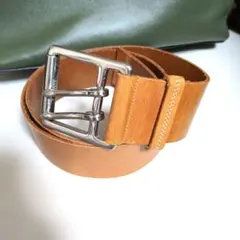 LACOSTE　ベージュレザー製ベルト