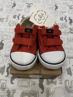 Item thumbnail for item 197373be-15f1-4e54-b015-d1551b76efa1