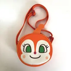 ドキンちゃん　かばん　ショルダーバッグ　ポシェット