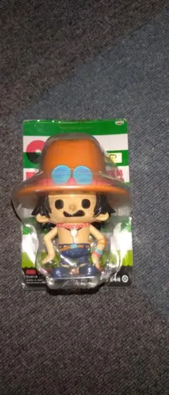 ワンピース　ソフビフィギュア　３体