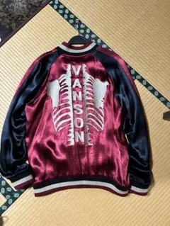 VANSON サテンジャケット ボーン刺繍スカジャンのサムネイル