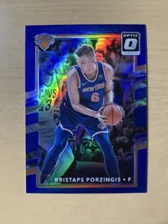 /49 NBA KRISTAPS PORZINGIS 2017 OPTIC SP