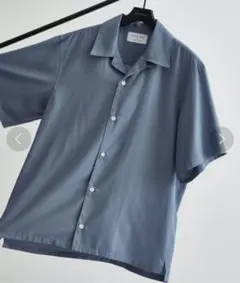 極美品★ユナイテッドトウキョウ　ベーシックオープンカラーシャツ　M　ブルーのサムネイル