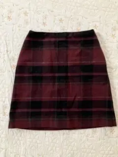 UNIQLO バーガンディチェック タイトスカート