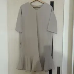 green label relaxing 裾ぺプラムワンピース