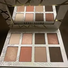 BOBBI BROWN コブルストーン レーン アイシャドウ パレットのサムネイル