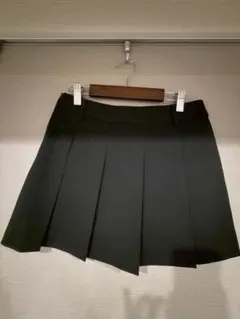 UNIQLO プリーツスコート 09 BLACKのサムネイル