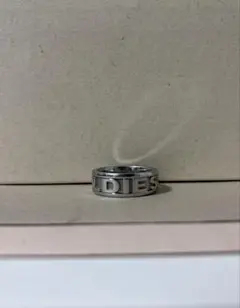 YVES SAINT LAURENT Spoon Ring 22号 - メルカリ