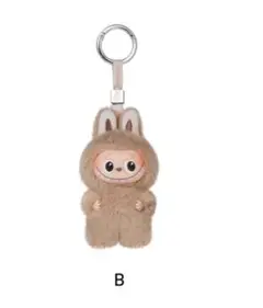 LABUBU pin for love イニシャルB