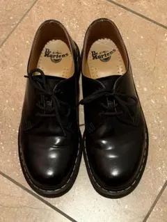 Dr. Martens ブラック レースアップシューズ