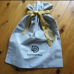 Item thumbnail for item 055236fa-3058-43bd-b00a-ea511c59eb14