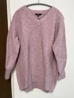 UNIQLO ピンク Vネック ニット M