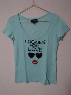 【エンポリオ・アルマーニ 】Tシャツ