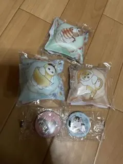 くら寿司 モフサンド mofusand クッションチャーム 缶バッチ