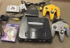 NINTENDO64本体振動パック付きコントローラー2色　スーパーマリオ+おまけ