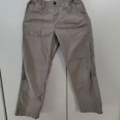 UNIQLOベージュ ポケット付き ロングパンツ