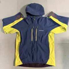 Item thumbnail for item 89aadec0-5cc3-43e1-a360-bda766fca15c