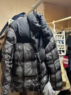 ノースフェイス　ブラックペイズリー　ヌプシ