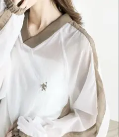 classical elf胸刺繍レトロ 配色シアー裾ドロストVネックプルオーバー