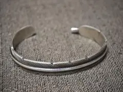 Harvy Mace ハービーメイス フェザーバングル スターリングシルバーのサムネイル