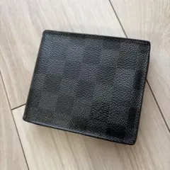 ルイヴィトン ダミエグラフィット ブラック 二つ折り財布 メンズ財布　黒