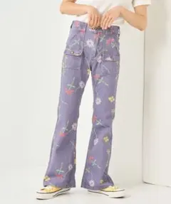 ★ Wrangler BUSH FLARE FLOWERパンツ　Mサイズ★