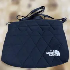 THE NORTH FACE ブラック キルティングショルダーバッグ