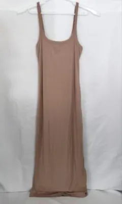 Dazy ベージュ スリット入り ノースリーブ ロングワンピース タグ付き