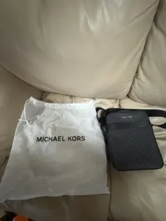 MICHAEL KORS ショルダーバッグ シグネチャー柄
