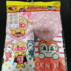 【新品　未使用】ベビースタイ　アンパンマン、ドキンちゃん　4枚組