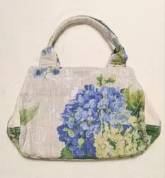 新品 未使用】レモン柄のぷっくり可愛いいトートバッグ ゴブラン織り 