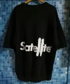 【黒 スプレーロゴ】即完売 satellite 半袖 スウェット BIGTシャツのサムネイル