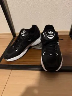 adidas ASTIR W 23.0cm 黒 アディダス アスター 厚底